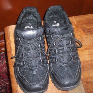 Avia Women's Elevate Athletic Sneakers Black Memory Foam Size 10 (28802104)